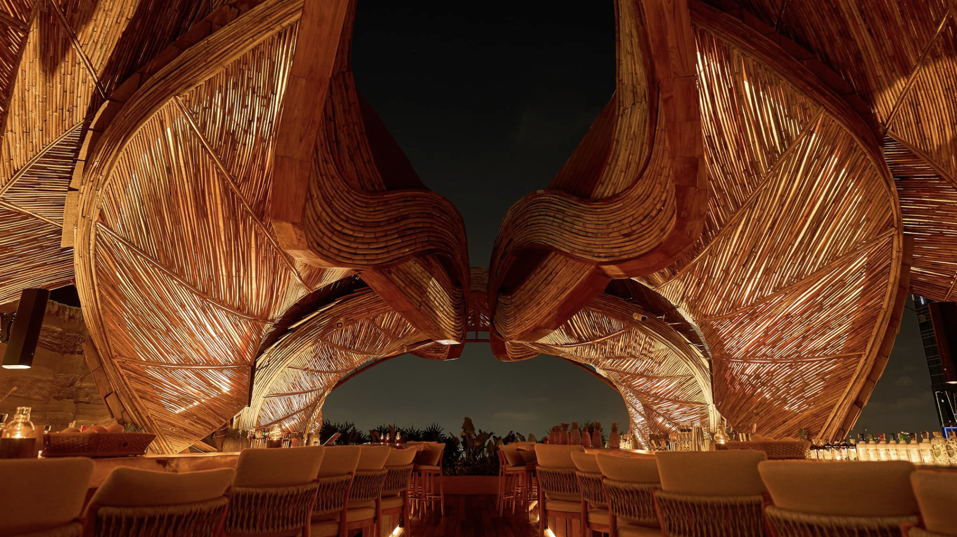 Facebook投稿を見る