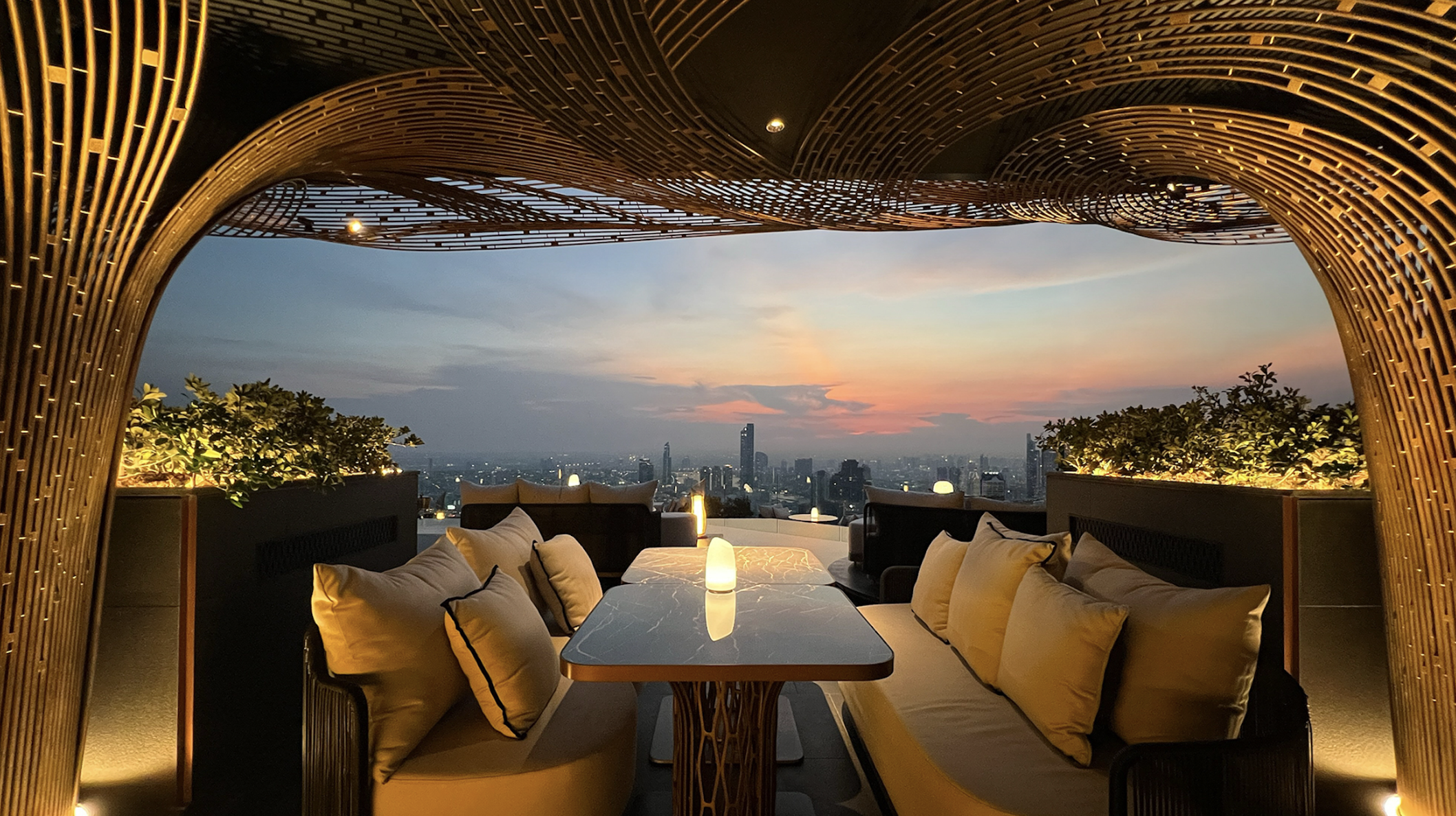 Facebook投稿を見る